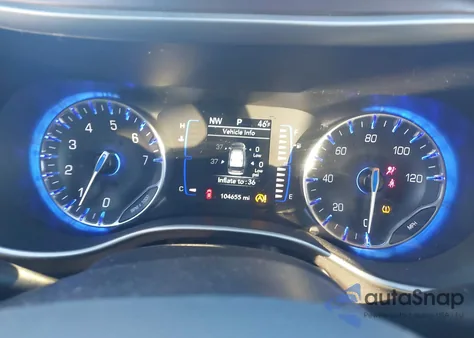 2020 Chrysler Voyager L from USA, damaged, VIN 2C4RC1AG5LR121388